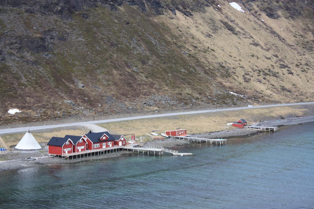 Sarnes Seaside Cabins Honningsvåg Esterno foto